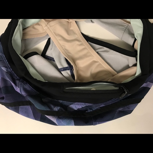 Lululemon Run Times Shorts 4-way Stretch - Picture 6 of 6